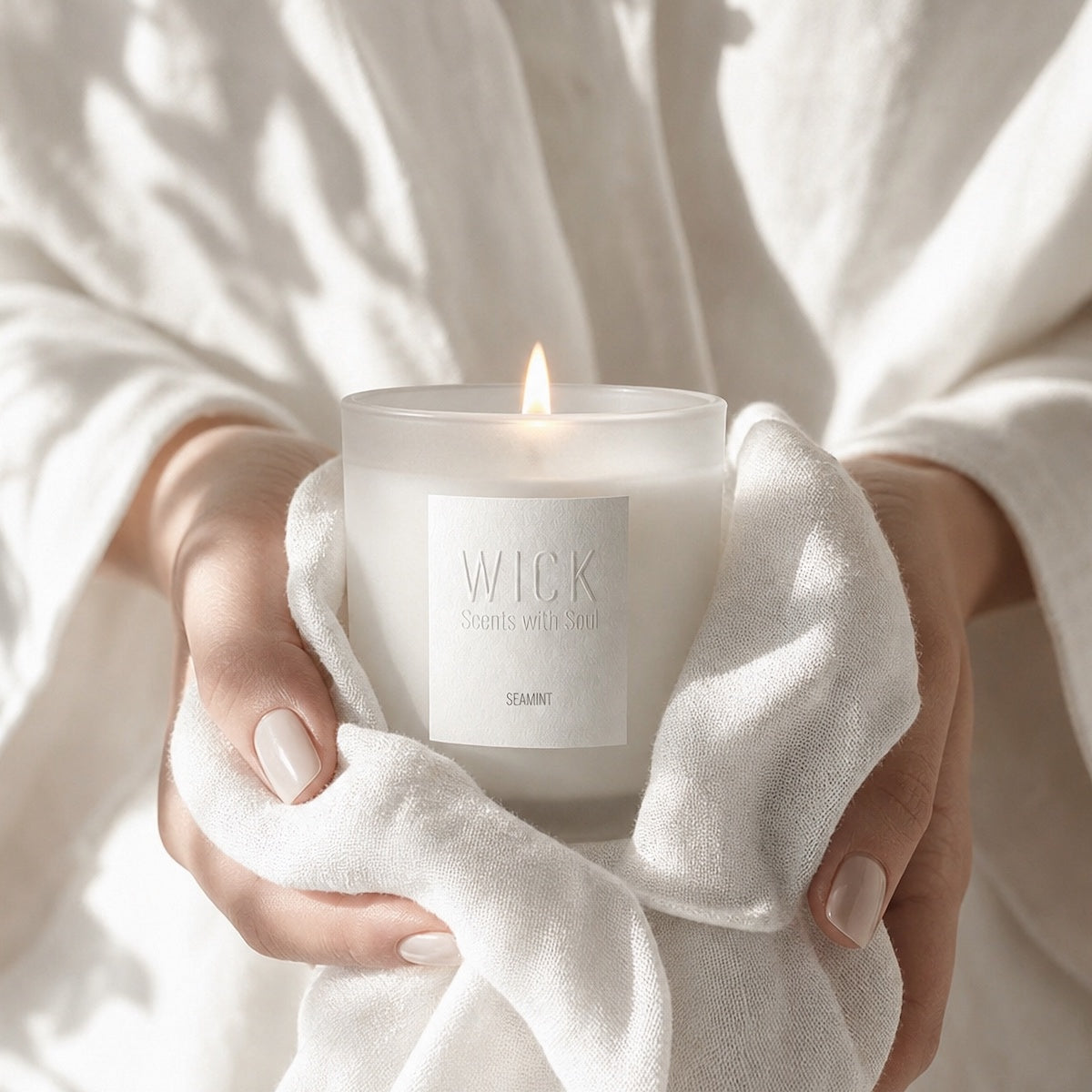 Classic Glass Candle // Stone Rose // 200 ml