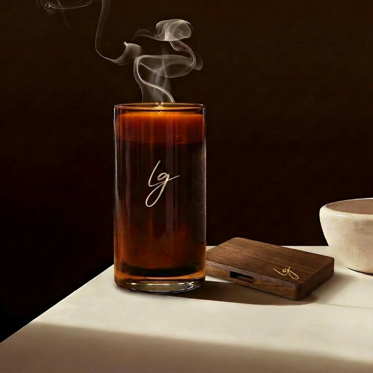 The Amber Mood // Luxury Candle & Walnut Matchbox Gift Set // 500 ml