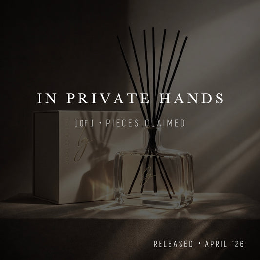 The Glass Diffuser  // Reine du Volcan  // 500 ml Diffuser in a luxury gift box