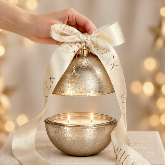 The Golden Bauble Candle | Limited Edition | Pre-Order 2