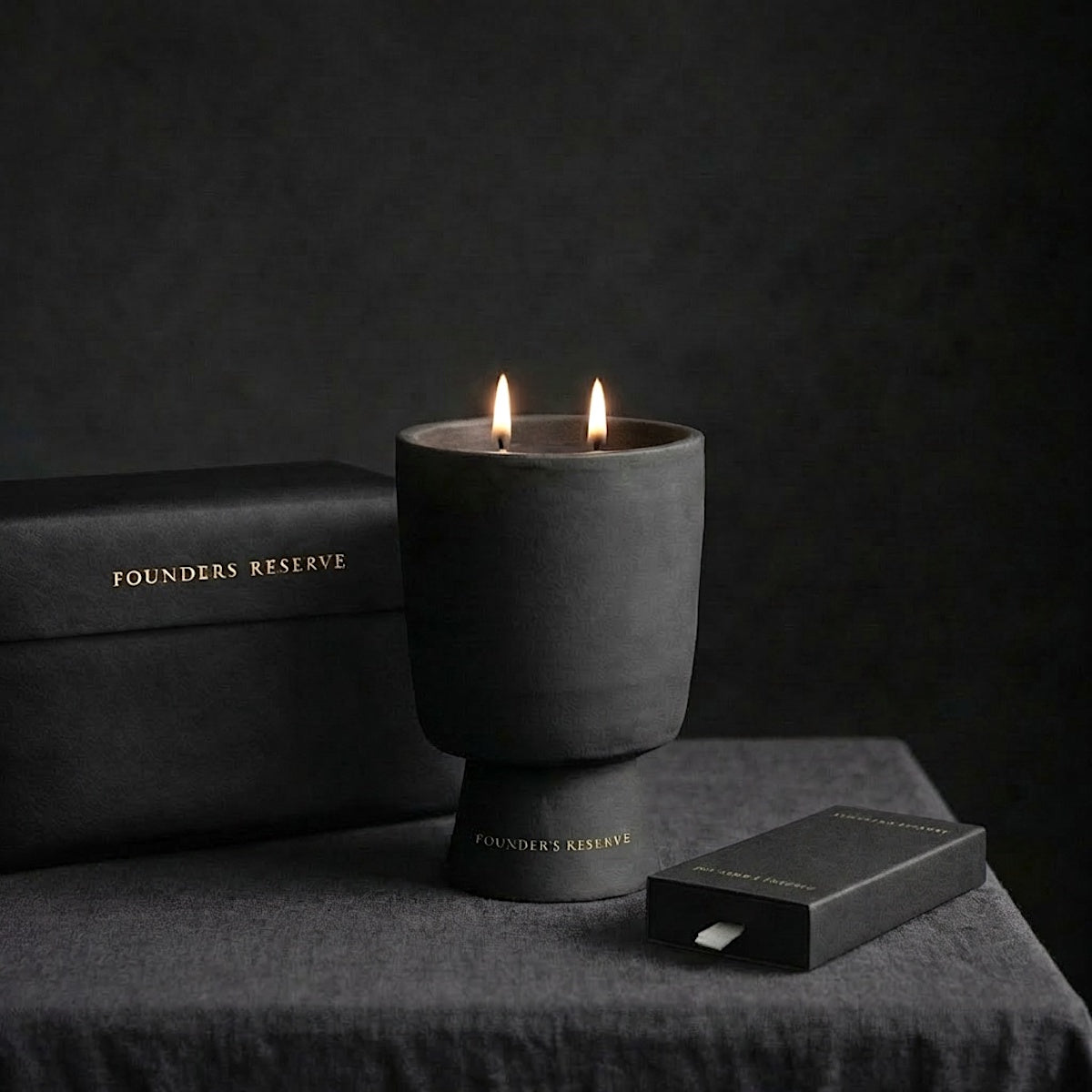 The Obsidian Form // Ceramic Candle & Matchbox Gift Set // 700 ml